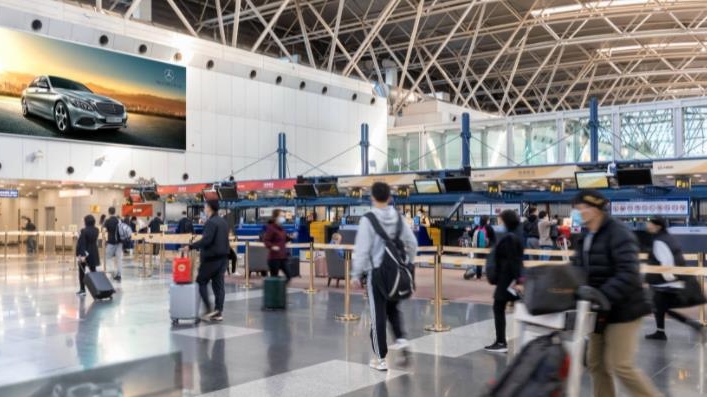 首都机场：近期将采取更严格安检措施，建议提前2至3小时到机场