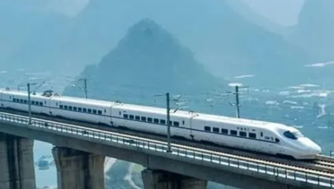 今天全国铁路将迎来中秋国庆假期客流最高峰<br>