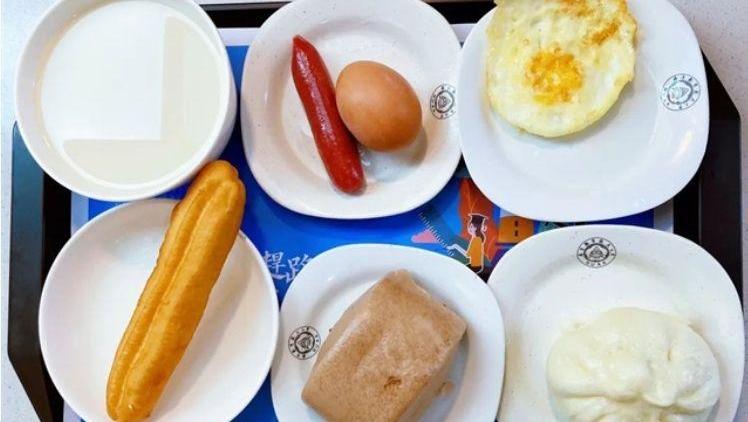 为早起学子加油，南京航空航天大学限量供应“1分钱早餐”