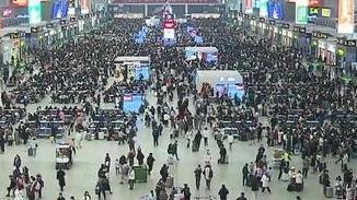 中秋假期首日全社会跨区域人员流动量21592.4万人次