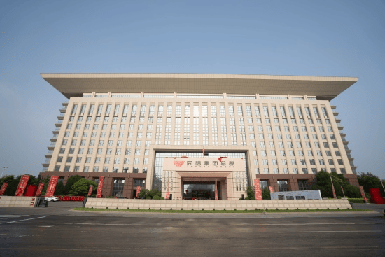 “创新之路”号半潜船“跨境融资+跨境租赁”项目。中交雄安融资租赁有限公司供图