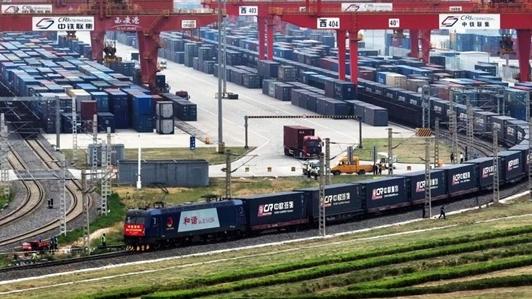 1至4月国家铁路发送货物12.99亿吨