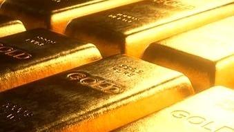 央行：8月1日起，现金买黄金超10万元需上报