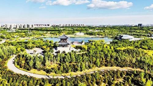 “工业锈带”变身唐山花海
