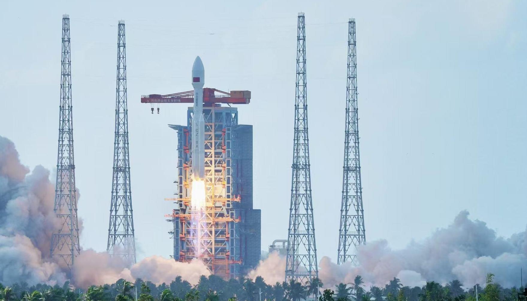 我国成功发射卫星互联网低轨12组卫星