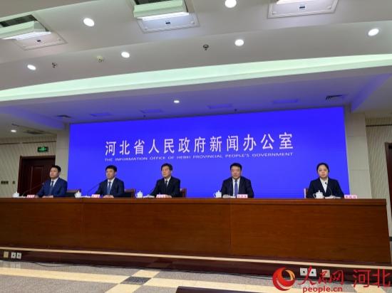 “河北省加快推动‘四好农村路’高质量发展”新闻发布会现场。人民网记者 赵明妍摄