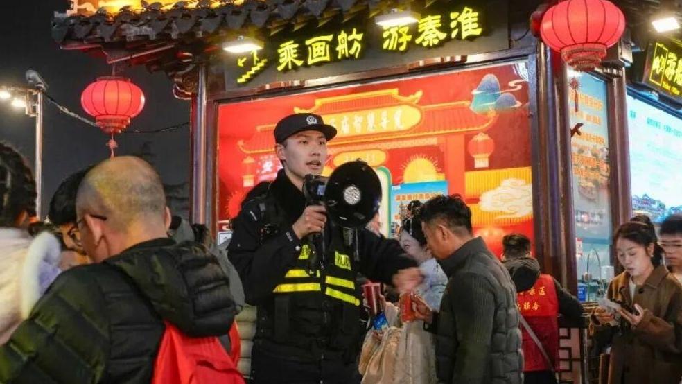 春节期间全国社会大局稳定治安秩序良好