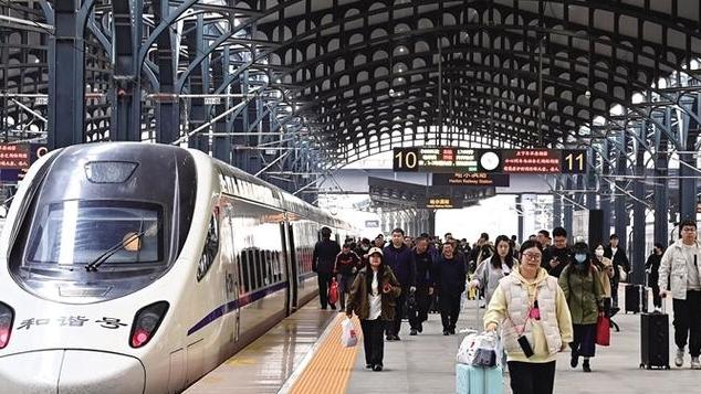 8天发送旅客约1.58亿人次 铁路“五一”假期运输今日收官