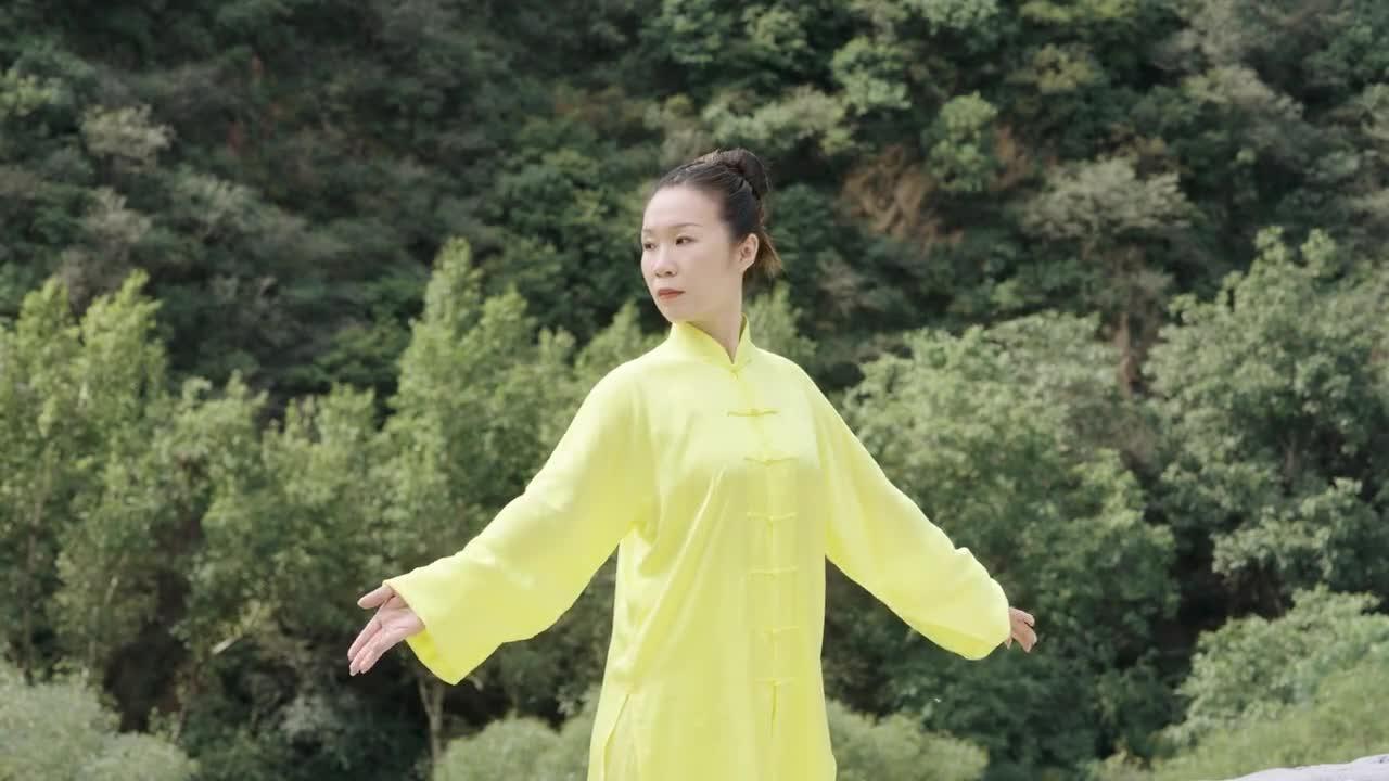 八段锦国家级“教材”来了!赶紧跟着练起来