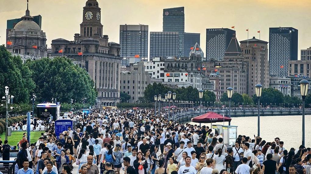 上半年国内居民出游人次34.63亿 出游总花费3.21万亿元