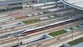 今年前7月全国铁路完成固定资产投资4406亿元