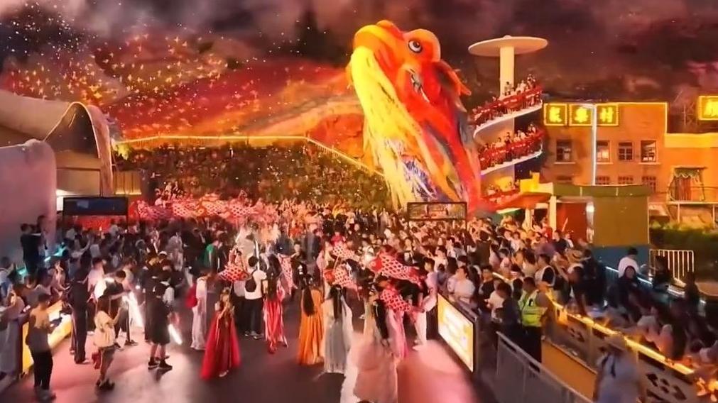 2026暑期档观影场次和人数再创新高 电影全产业链产值超4100亿元